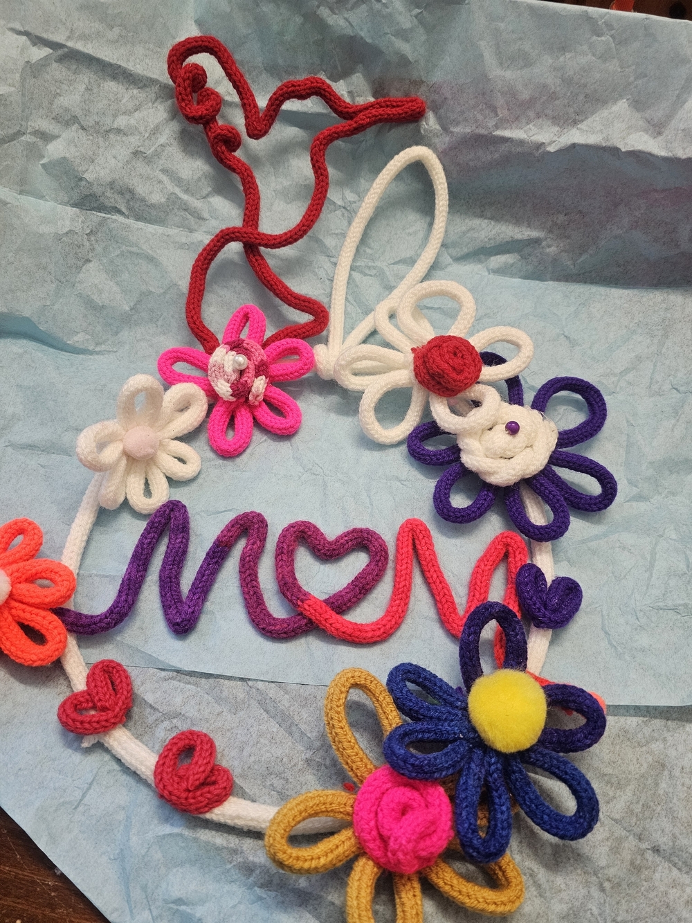 Handmade Wire Wreath - Picture 6 of 14